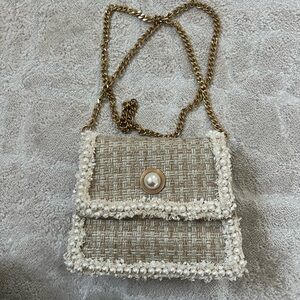 White tweed crossbody bag
